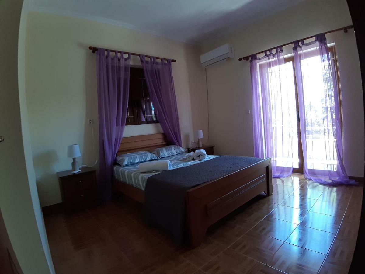 Angela Apartments Ксаміл Екстер'єр фото